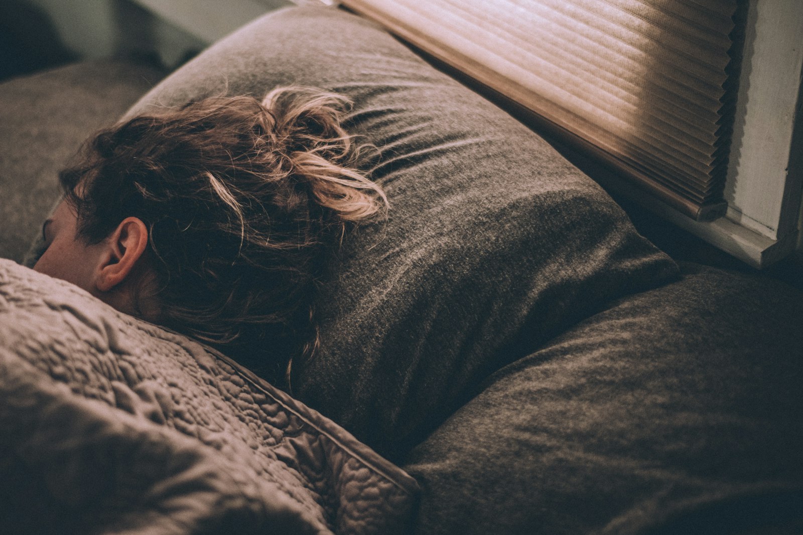 Ashwagandha For Sleep: Benefits & Side Effects