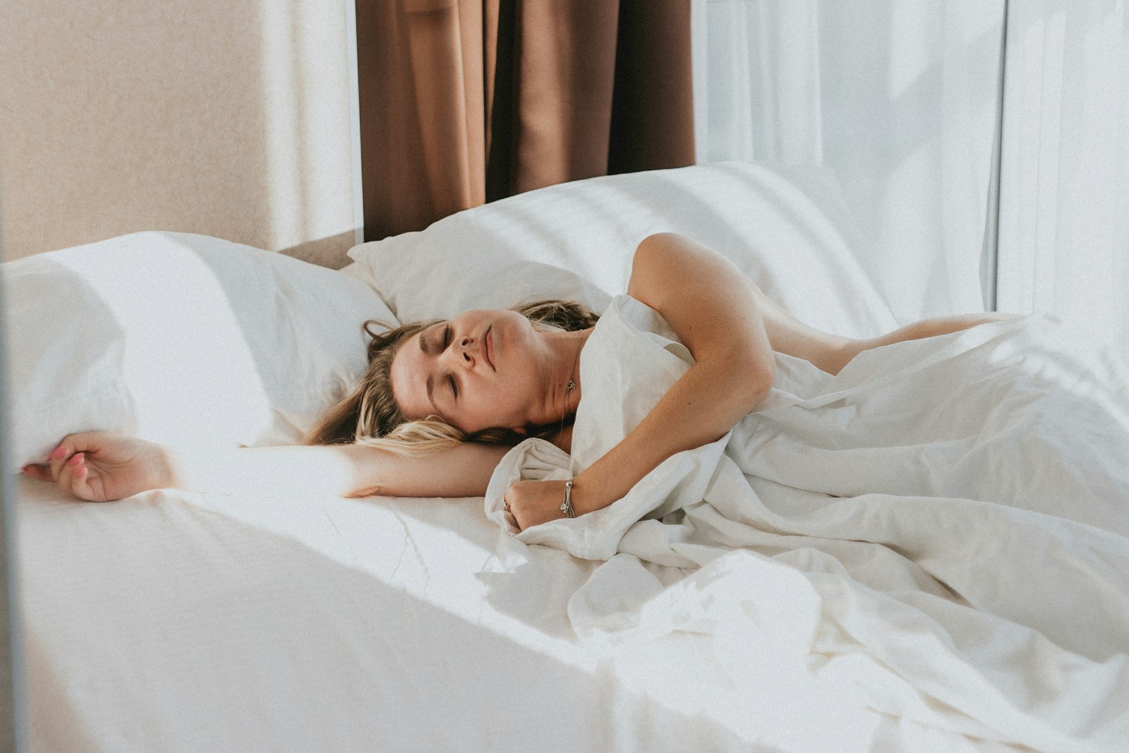 Best Sleep And Cortisol Supplements, Ranked