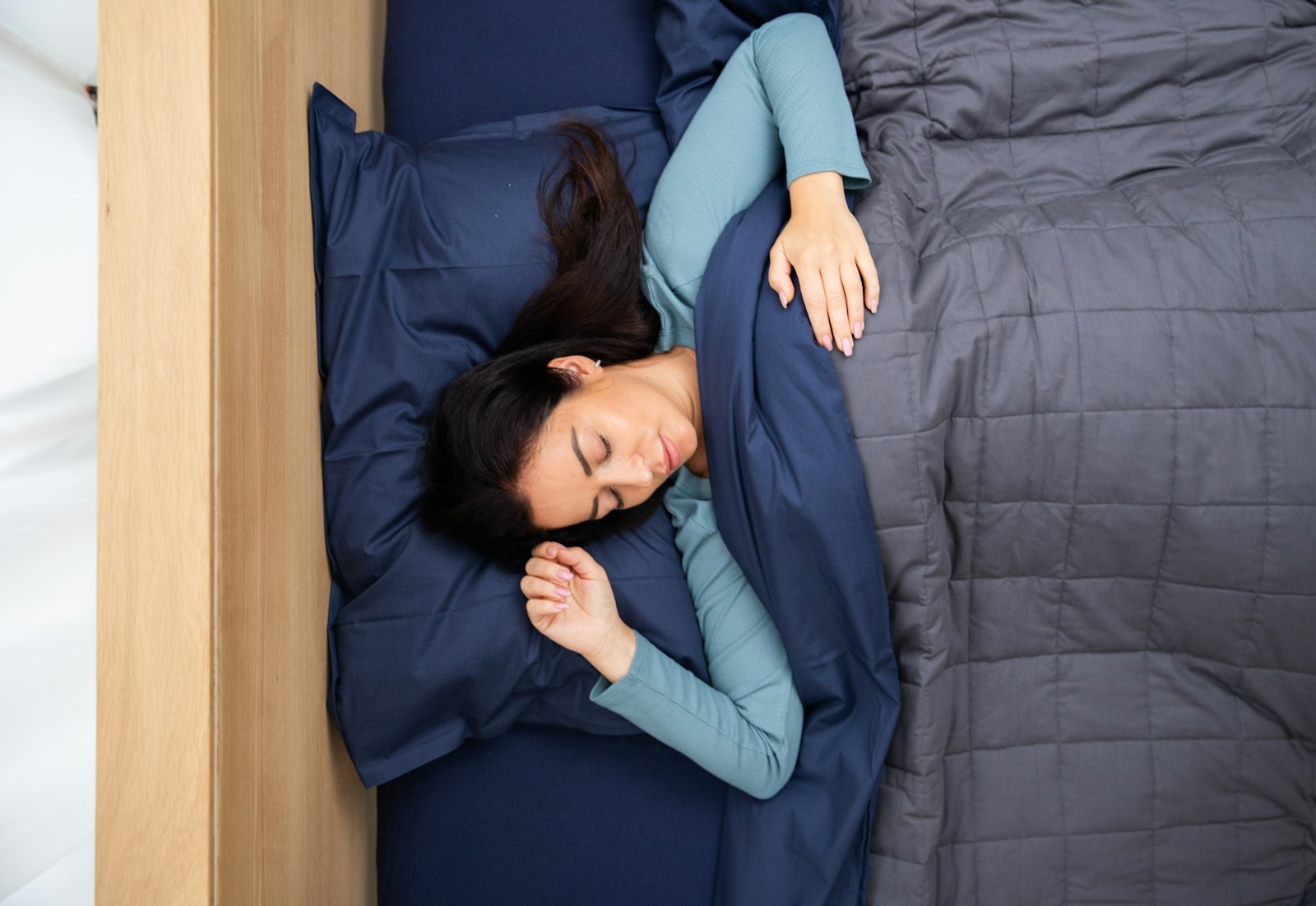 Blue Light And Sleep: Benefits & Side Effects